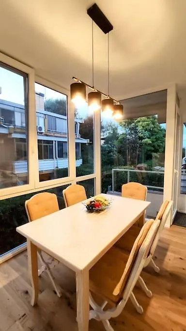 Renoviertes Reihenhaus Am Radweg In Lignano Villa Bevazzana 0*,  Italien